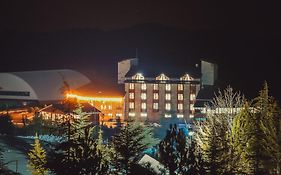 West Davraz Hotel